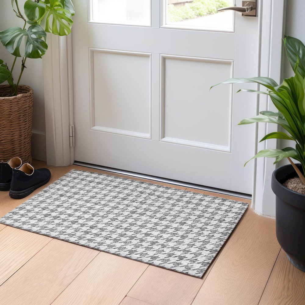 Premium Machine Washable Mayfield  Gray 1'8" x 2'6" Rug. Picture 5