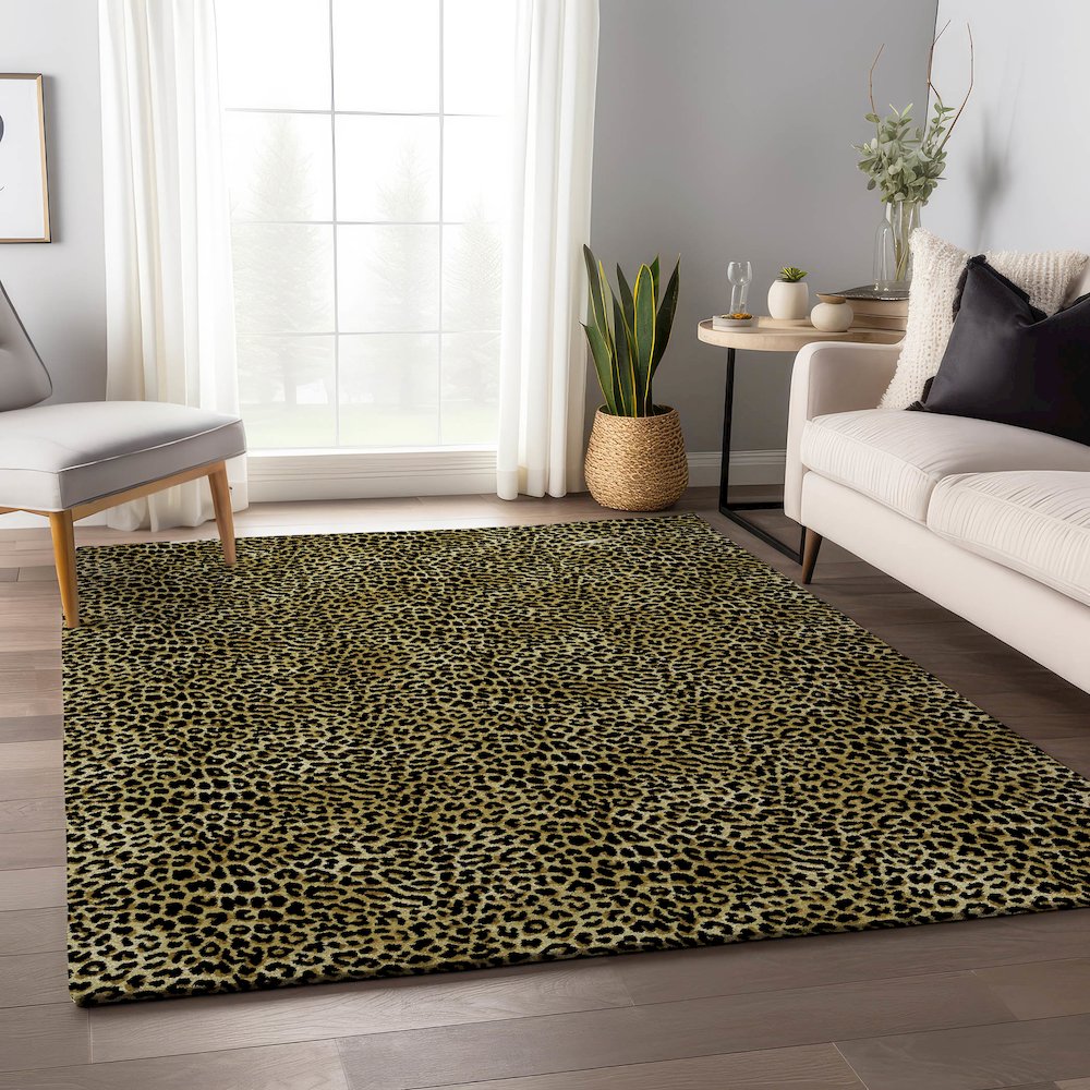 Premium Machine Washable Mayfield  Gilded 2'6" x 3'10" Rug. Picture 5
