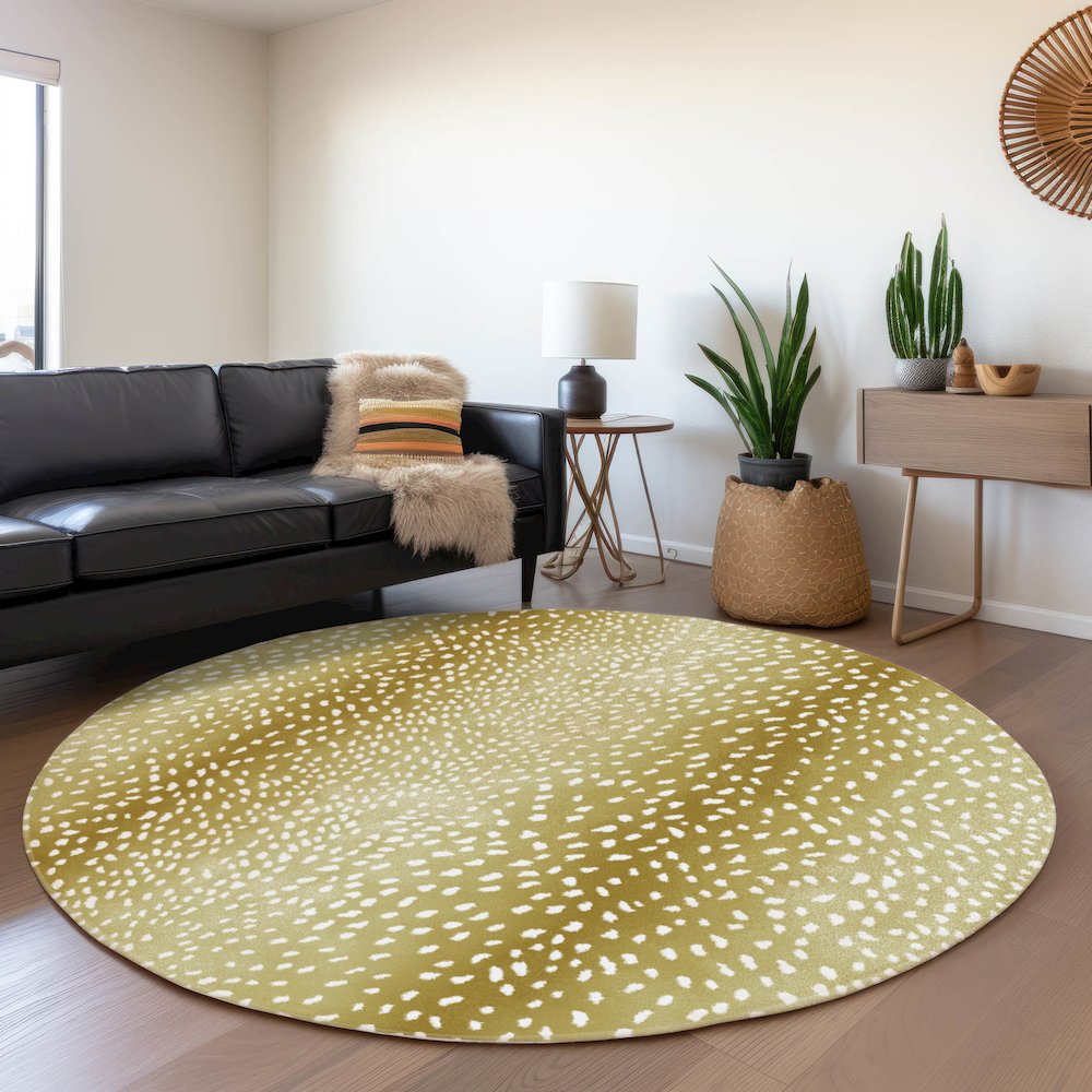 Premium Machine Washable Mayfield  Gilded 8' x 8' Round Rug. Picture 5