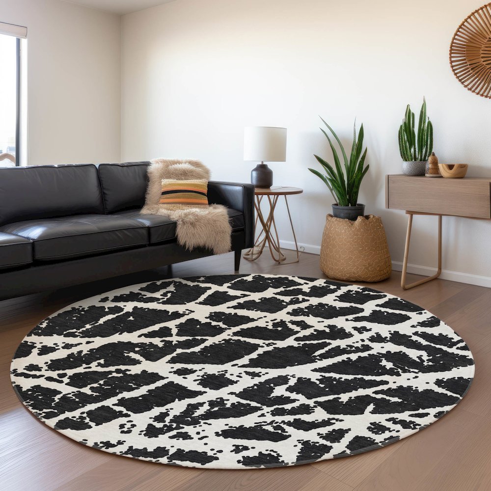 Premium Machine Washable Mayfield  Black 8' x 8' Round Rug. Picture 5