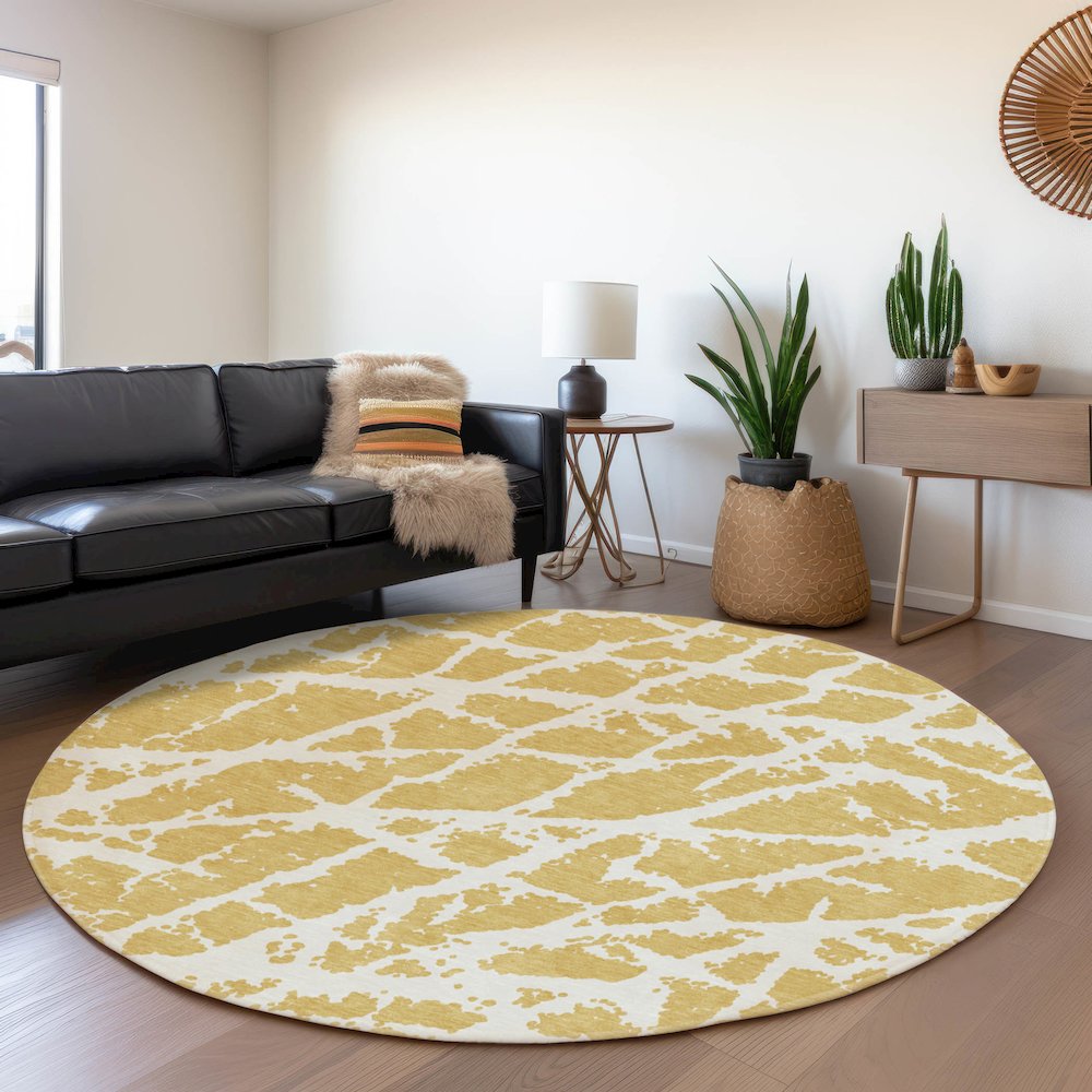 Premium Machine Washable Mayfield  Gold 8' x 8' Round Rug. Picture 5