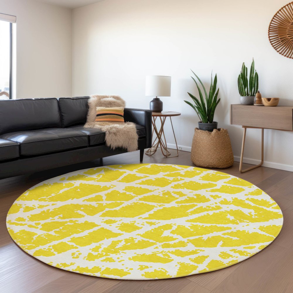 Premium Machine Washable Mayfield  Yellow 8' x 8' Round Rug. Picture 5