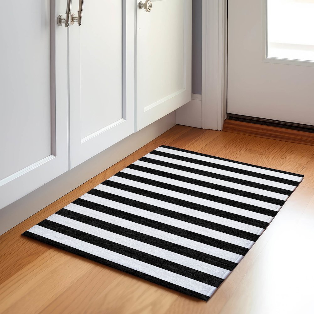 Premium Machine Washable Mayfield  Black 1'8" x 2'6" Rug. Picture 5