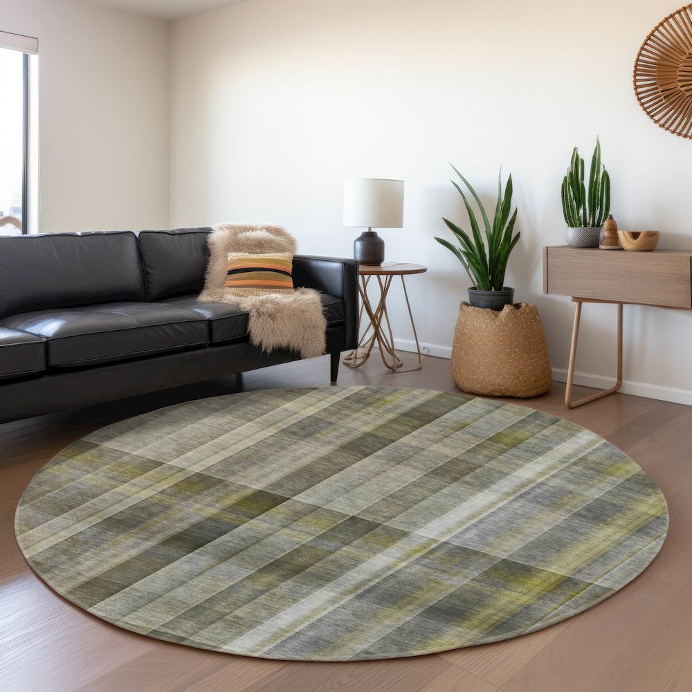 Premium Machine Washable Mayfield  Gray 8' x 8' Round Rug. Picture 5