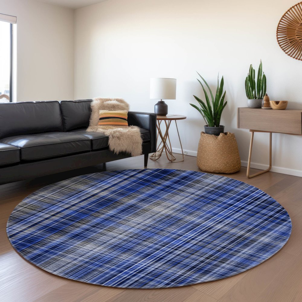 Premium Machine Washable Mayfield  Navy 8' x 8' Round Rug. Picture 5