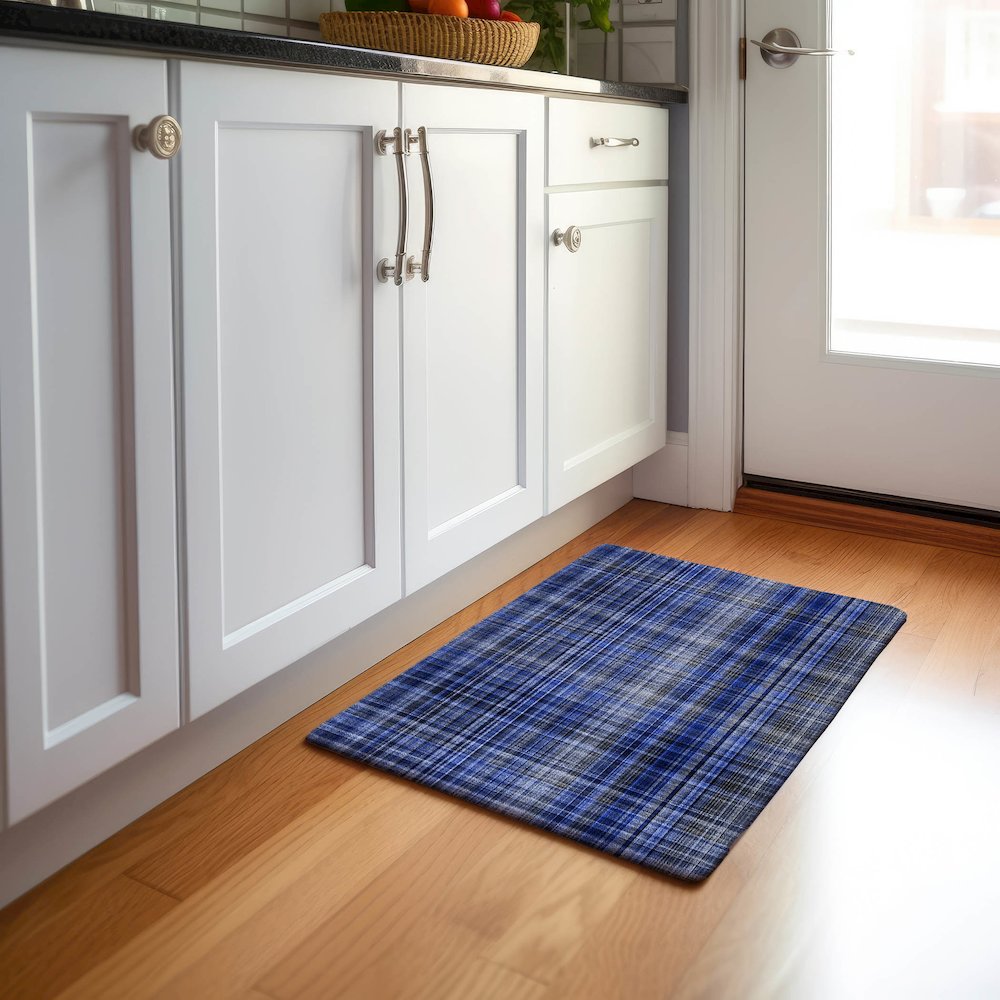 Premium Machine Washable Mayfield  Navy 1'8" x 2'6" Rug. Picture 5