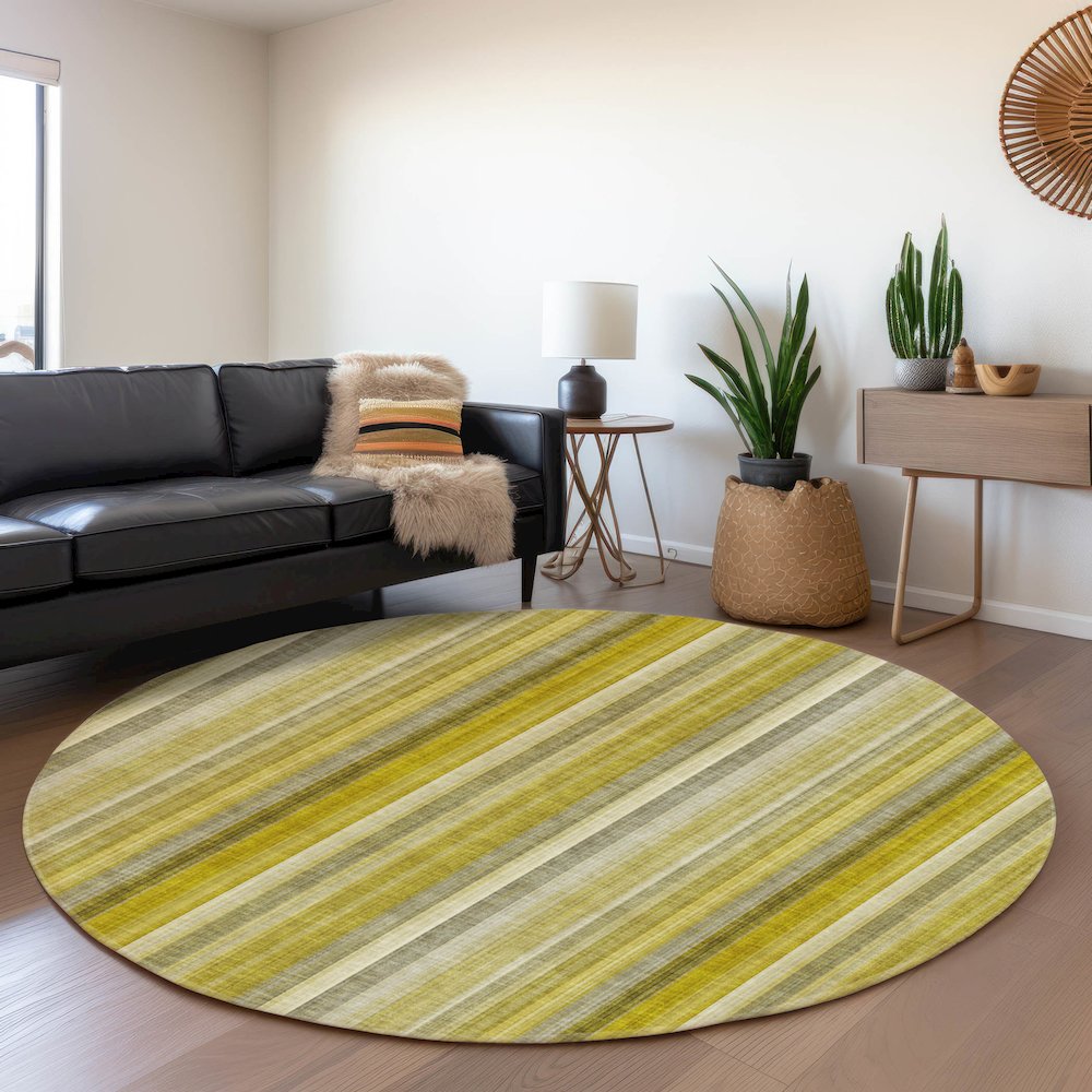 Premium Machine Washable Mayfield  Gold 8' x 8' Round Rug. Picture 5
