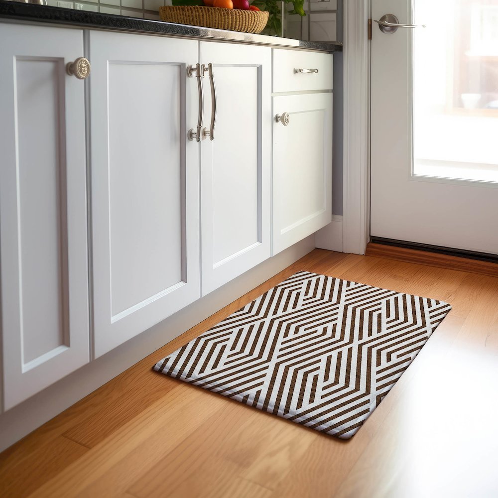 Premium Machine Washable Mayfield  Brown 1'8" x 2'6" Rug. Picture 5