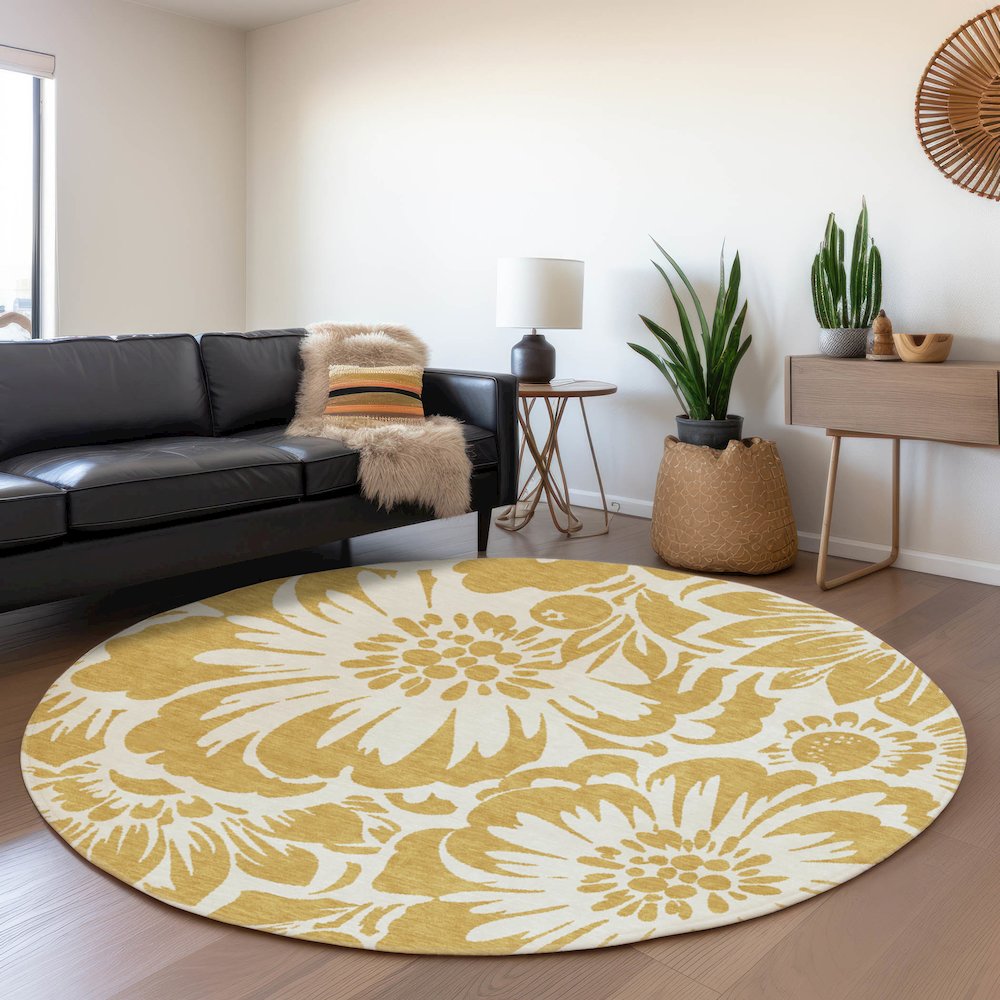 Premium Machine Washable Mayfield  Gold 8' x 8' Round Rug. Picture 5