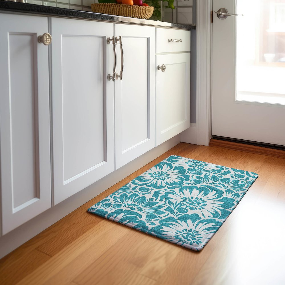 Premium Machine Washable Mayfield  Teal 1'8" x 2'6" Rug. Picture 5