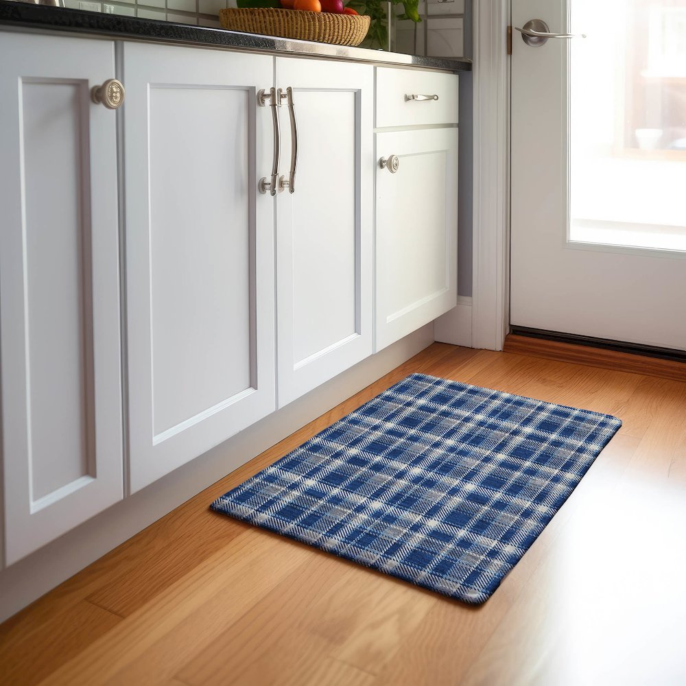 Premium Machine Washable Mayfield  Navy 1'8" x 2'6" Rug. Picture 5