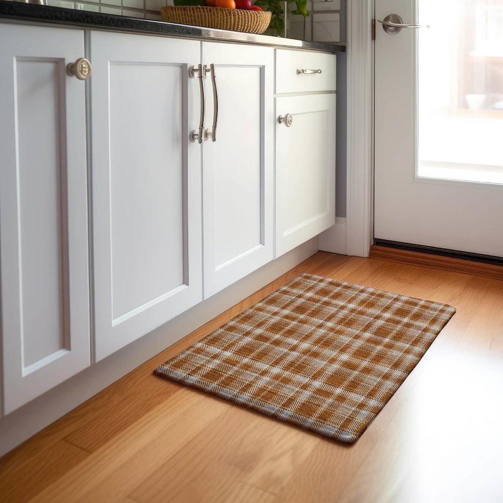 Premium Machine Washable Mayfield  Paprika 1'8" x 2'6" Rug. Picture 5