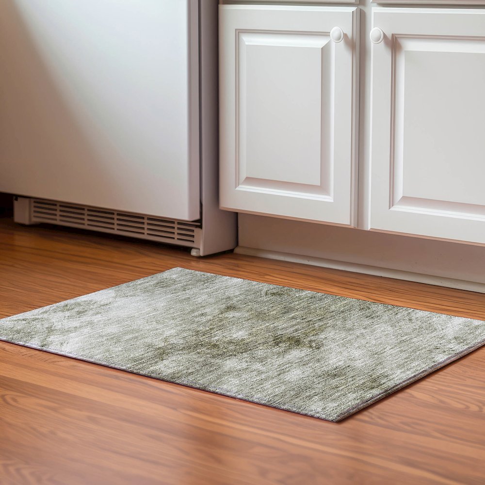 Premium Machine Washable Mayfield  Taupe 1'8" x 2'6" Rug. Picture 5