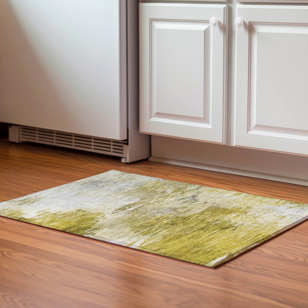 Premium Machine Washable Mayfield  Gold 1'8" x 2'6" Rug. Picture 5