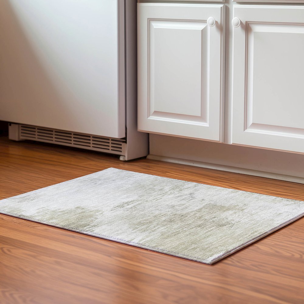 Premium Machine Washable Mayfield  Ivory 1'8" x 2'6" Rug. Picture 5