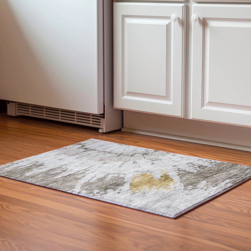 Premium Machine Washable Mayfield  Taupe 1'8" x 2'6" Rug. Picture 5