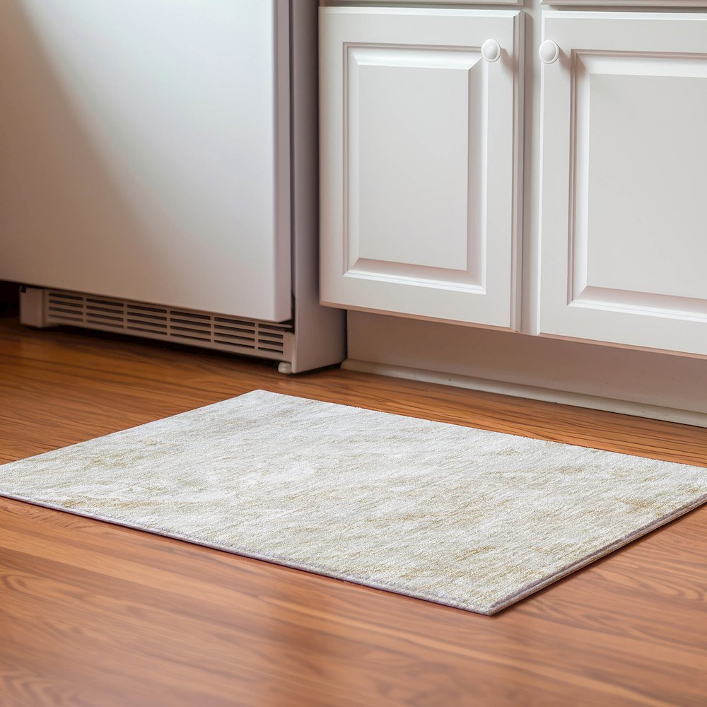 Premium Machine Washable Mayfield  Ivory 1'8" x 2'6" Rug. Picture 5