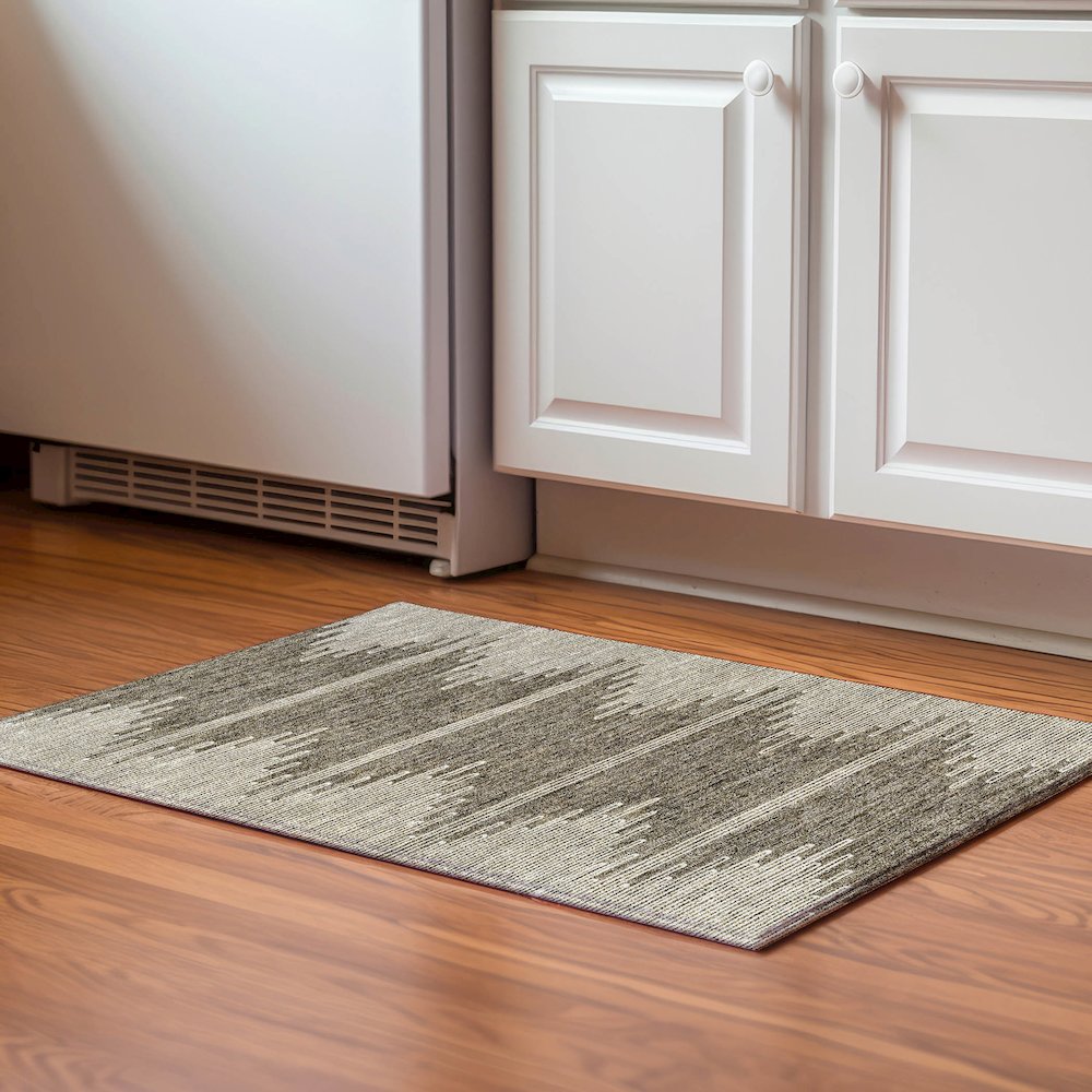 Premium Machine Washable Mayfield  Coffee 1'8" x 2'6" Rug. Picture 5