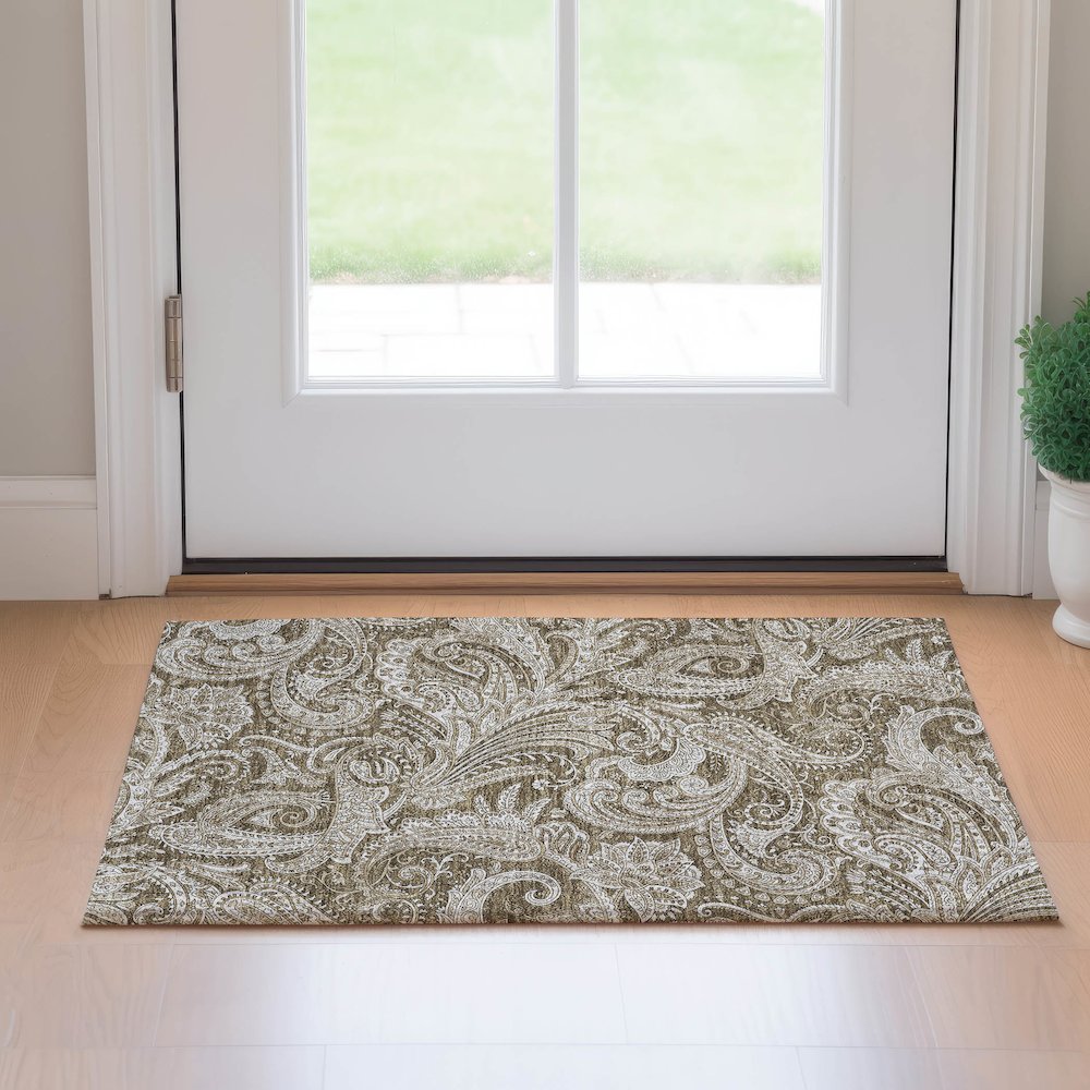 Premium Machine Washable Mayfield AMF654 Chocolate 1'8" x 2'6" Rug. Picture 5