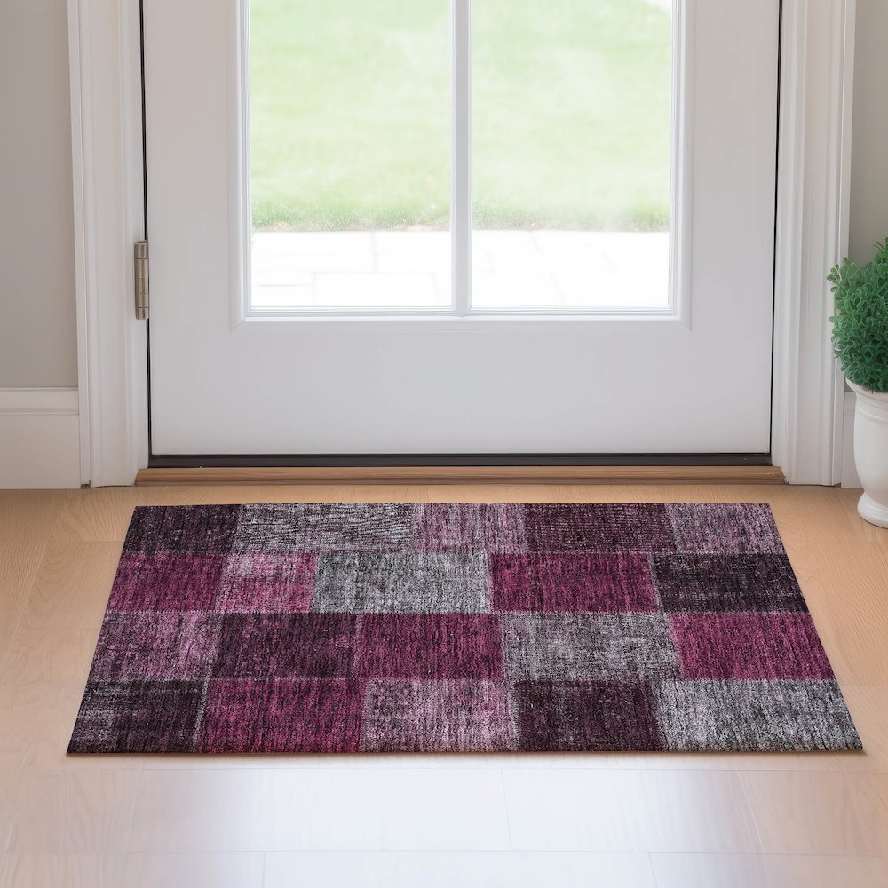 Premium Machine Washable Mayfield AMF663 Merlot 1'8" x 2'6" Rug. Picture 5