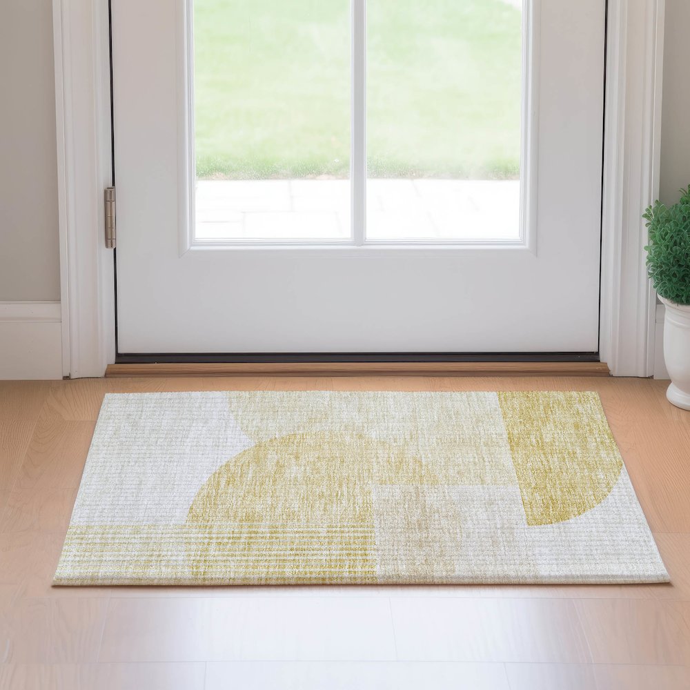 Premium Machine Washable Mayfield AMF678 Gold 1'8" x 2'6" Rug. Picture 5