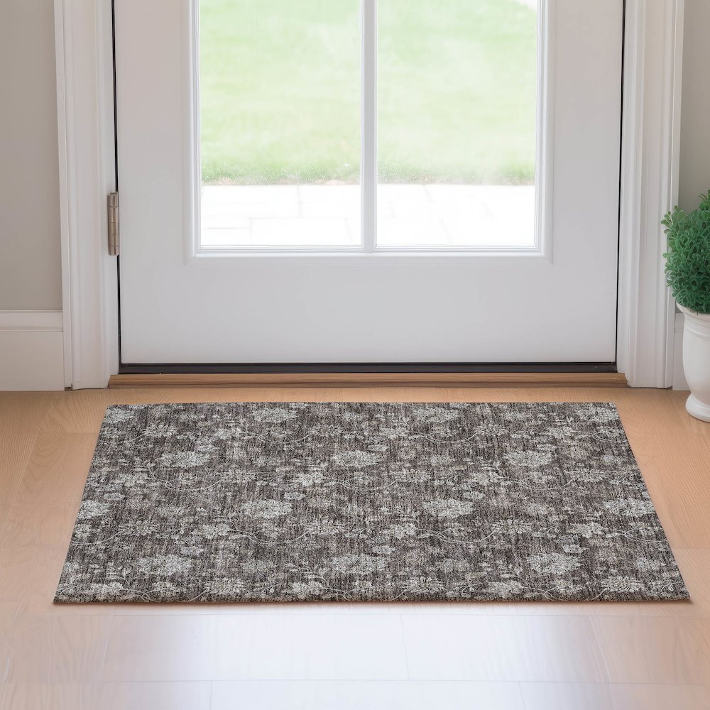 Premium Machine Washable Mayfield AMF680 Chocolate 1'8" x 2'6" Rug. Picture 5