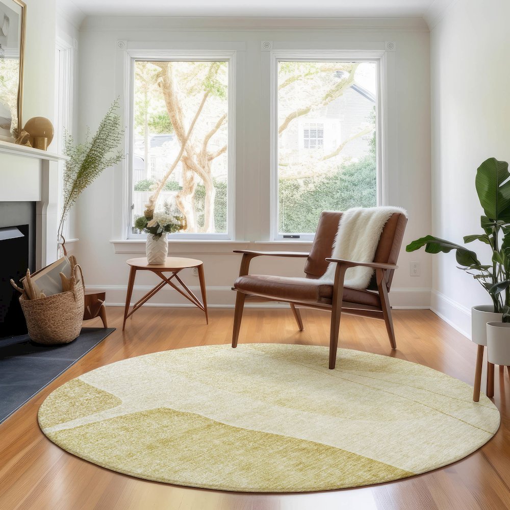 Premium Machine Washable Mayfield AMF696 Gold 8' x 8' Round Rug. Picture 5