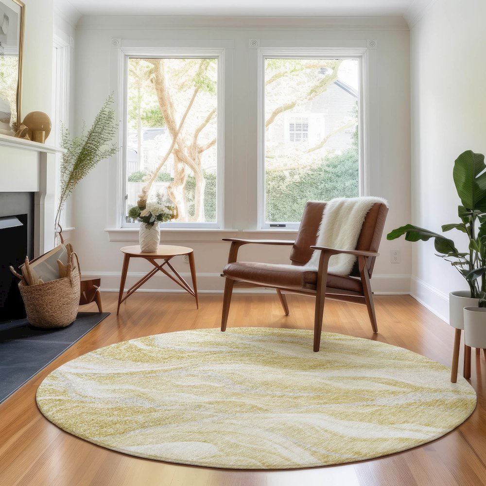Premium Machine Washable Mayfield AMF720 Gold 8' x 8' Round Rug. Picture 5
