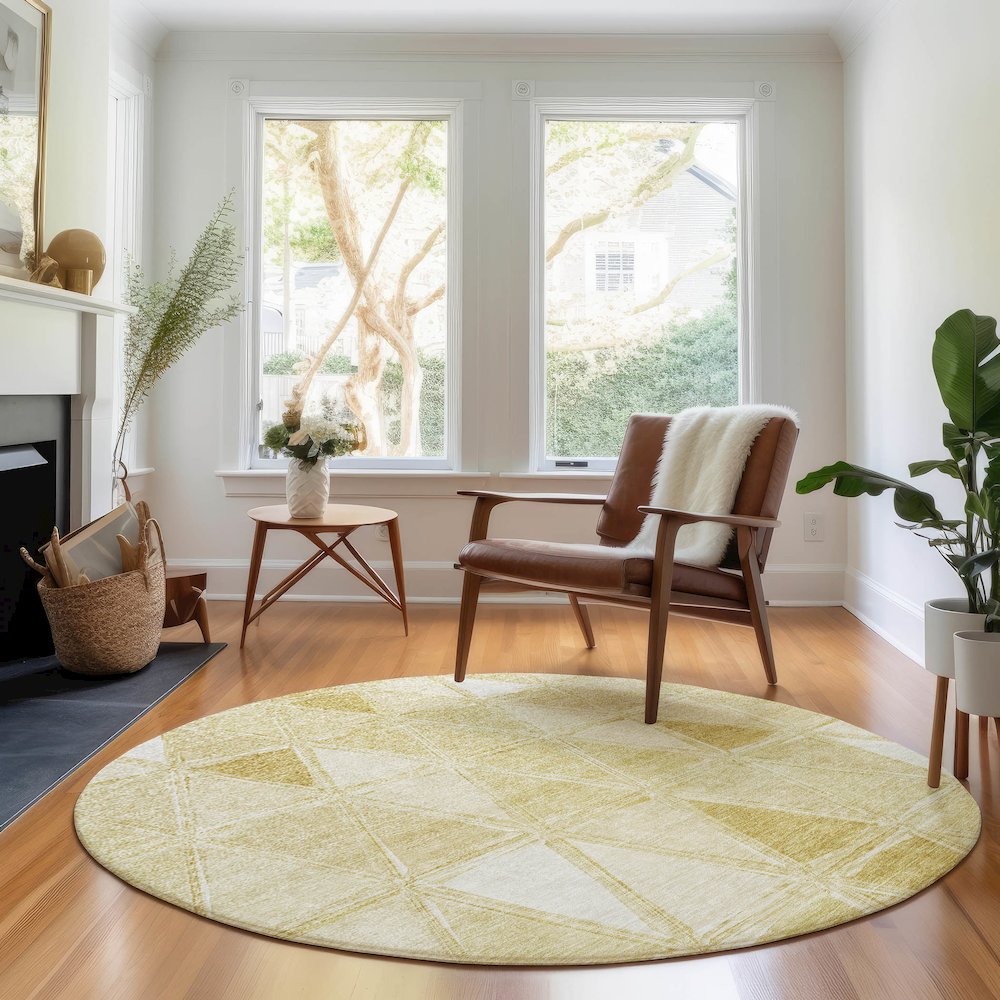 Premium Machine Washable Mayfield AMF722 Gold 8' x 8' Round Rug. Picture 5