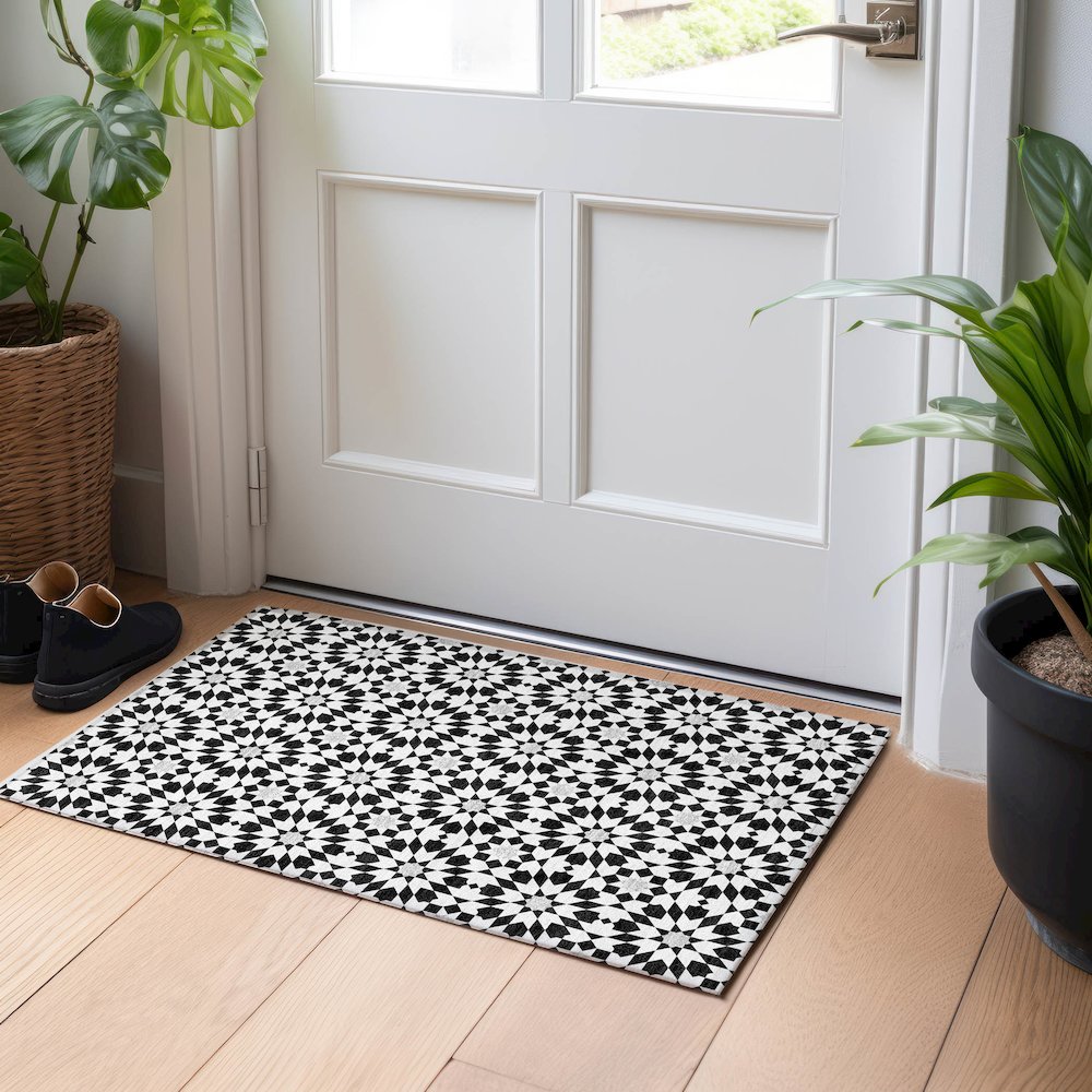 Premium Machine Washable Mayfield AMF734 Black 1'8" x 2'6" Rug. Picture 5
