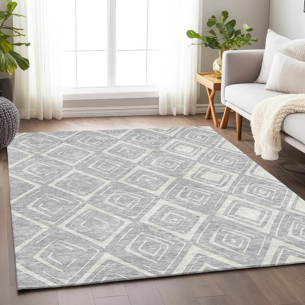 Premium Machine Washable Mayfield AMF737 Silver 2'6" x 3'10" Rug. Picture 5