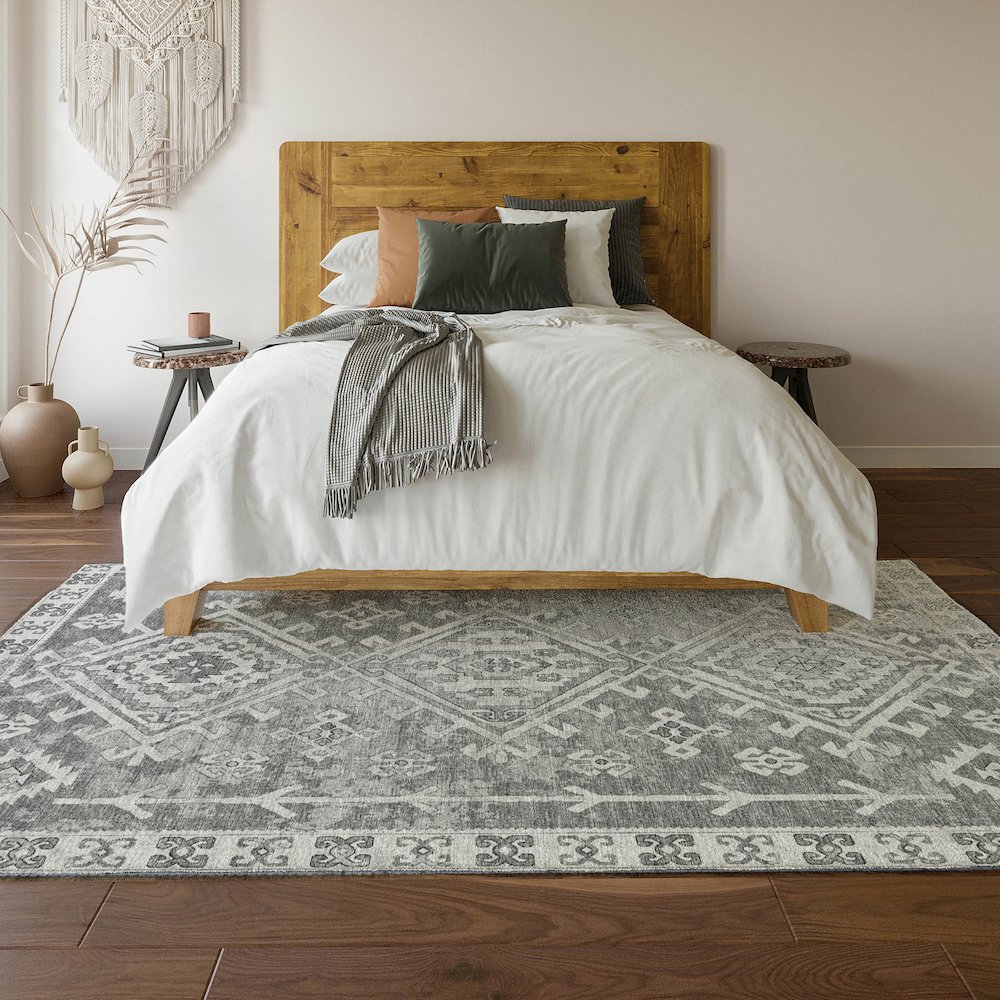 Premium Machine Washable Mayfield  Ash 2'6" x 3'10" Rug. Picture 6