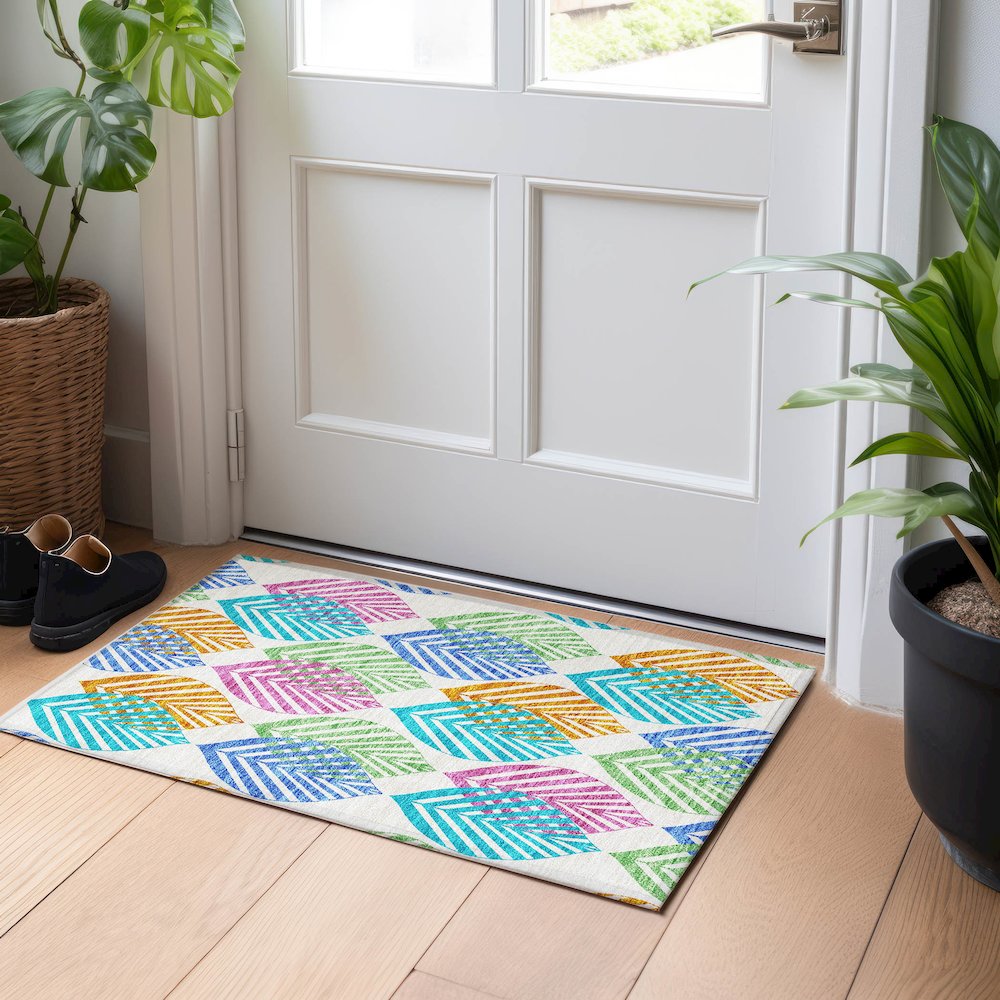 Premium Machine Washable Mayfield AMF744 White 1'8" x 2'6" Rug. Picture 5