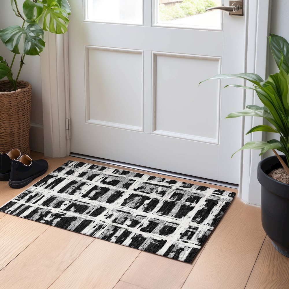 Premium Machine Washable Mayfield AMF745 Black 1'8" x 2'6" Rug. Picture 5