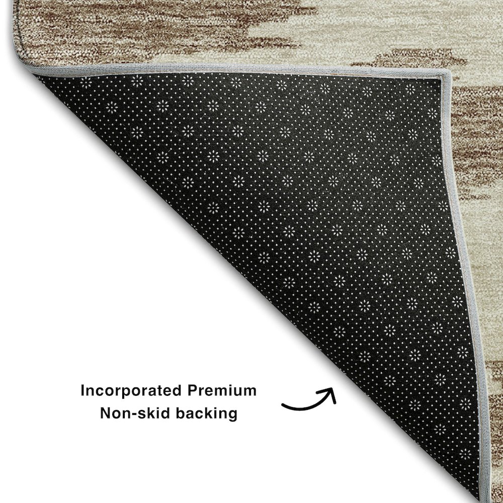 Premium Machine Washable Mayfield AMF746 Chocolate 1'8" x 2'6" Rug. Picture 2