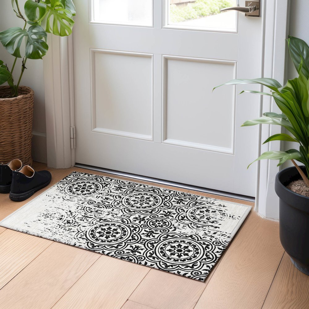 Premium Machine Washable Mayfield AMF758 Black 1'8" x 2'6" Rug. Picture 5