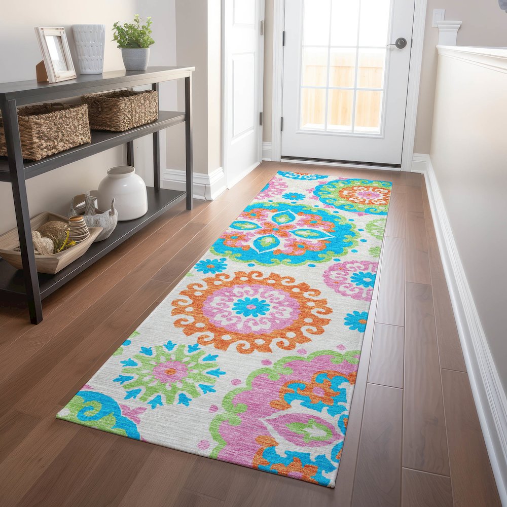 Premium Machine Washable Mayfield AMF763 White 2'3" x 7'6" Runner Rug. Picture 5