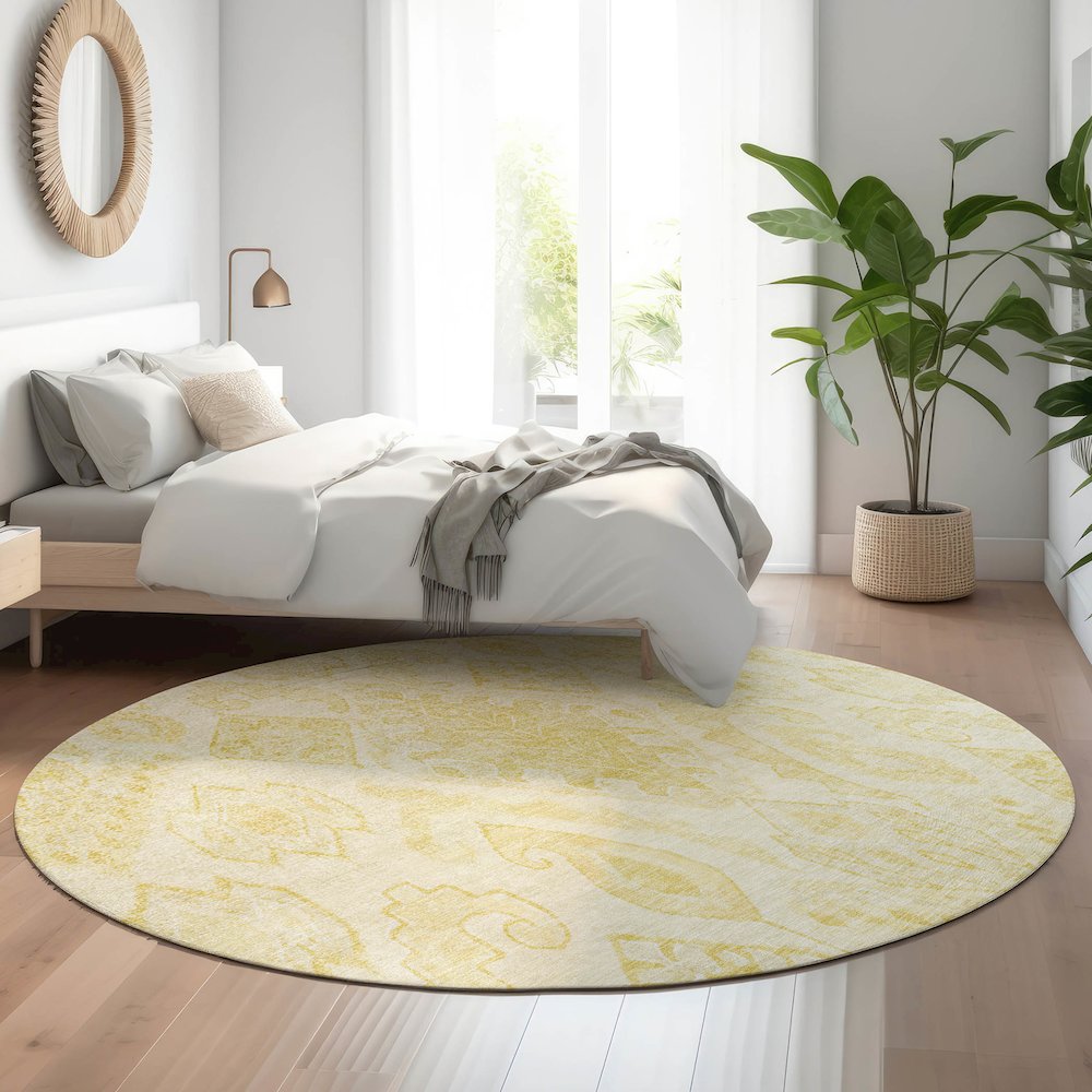 Premium Machine Washable Mayfield AMF776 Gold 8' x 8' Round Rug. Picture 5