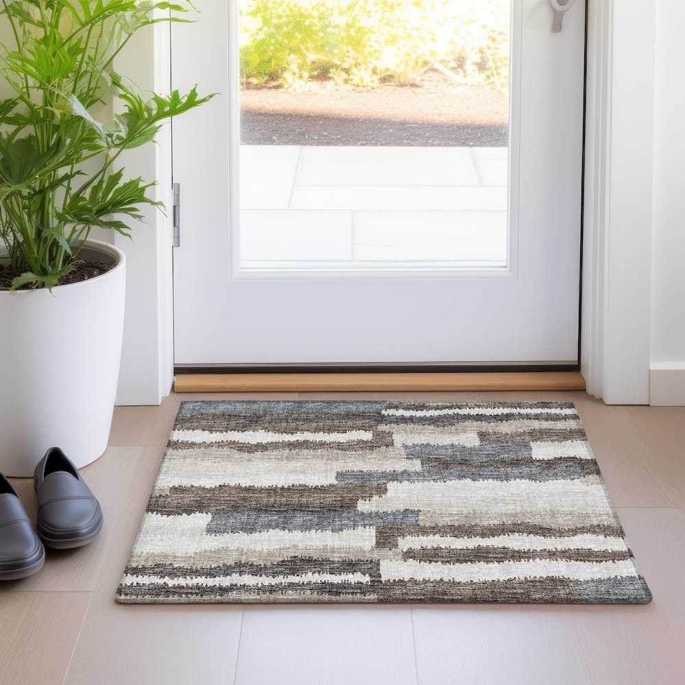 Premium Machine Washable Mayfield  Earth 1'8" x 2'6" Rug. Picture 5
