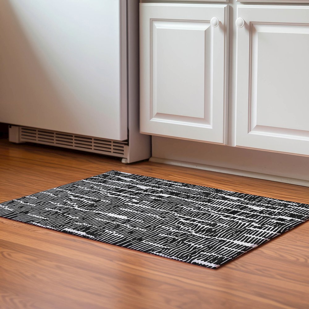 Premium Machine Washable Mayfield AMF830 Black 1'8" x 2'6" Rug. Picture 5