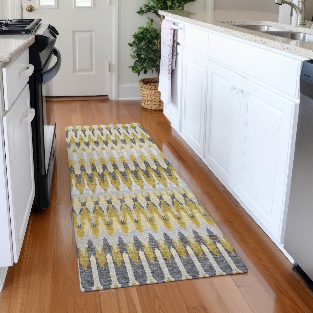 Premium Machine Washable Mayfield AMF860 Gold 2'3" x 7'6" Runner Rug. Picture 5
