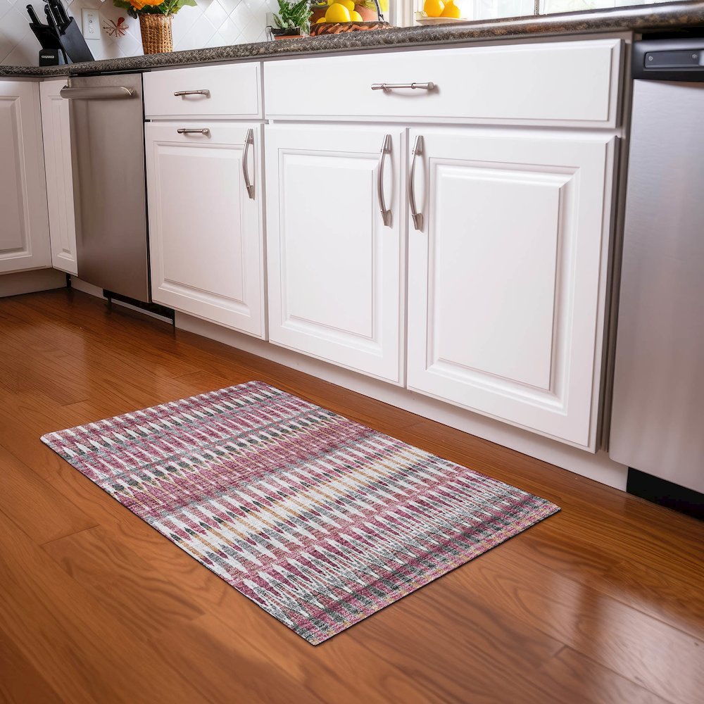 Premium Machine Washable Mayfield AMF860 Mauve 1'8" x 2'6" Rug. Picture 5