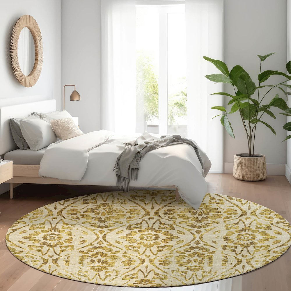Premium Machine Washable Mayfield AMF868 Gold 8' x 8' Round Rug. Picture 5