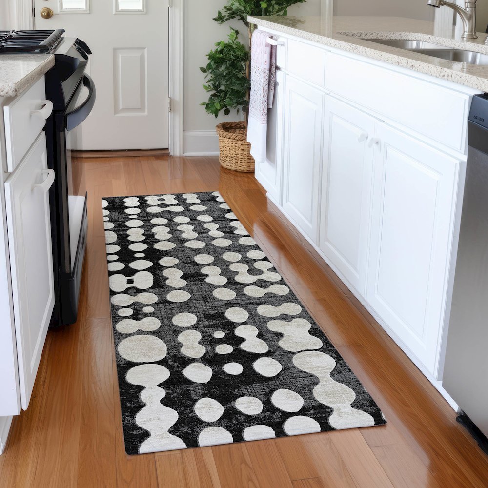 Premium Machine Washable Mayfield AMF869 Black 2'3" x 7'6" Runner Rug. Picture 5