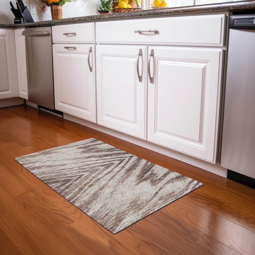 Premium Machine Washable Mayfield AMF876 Brown 1'8" x 2'6" Rug. Picture 5