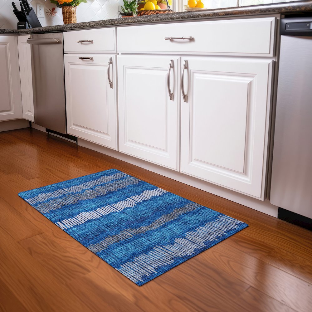 Premium Machine Washable Mayfield AMF889 Navy 1'8" x 2'6" Rug. Picture 5