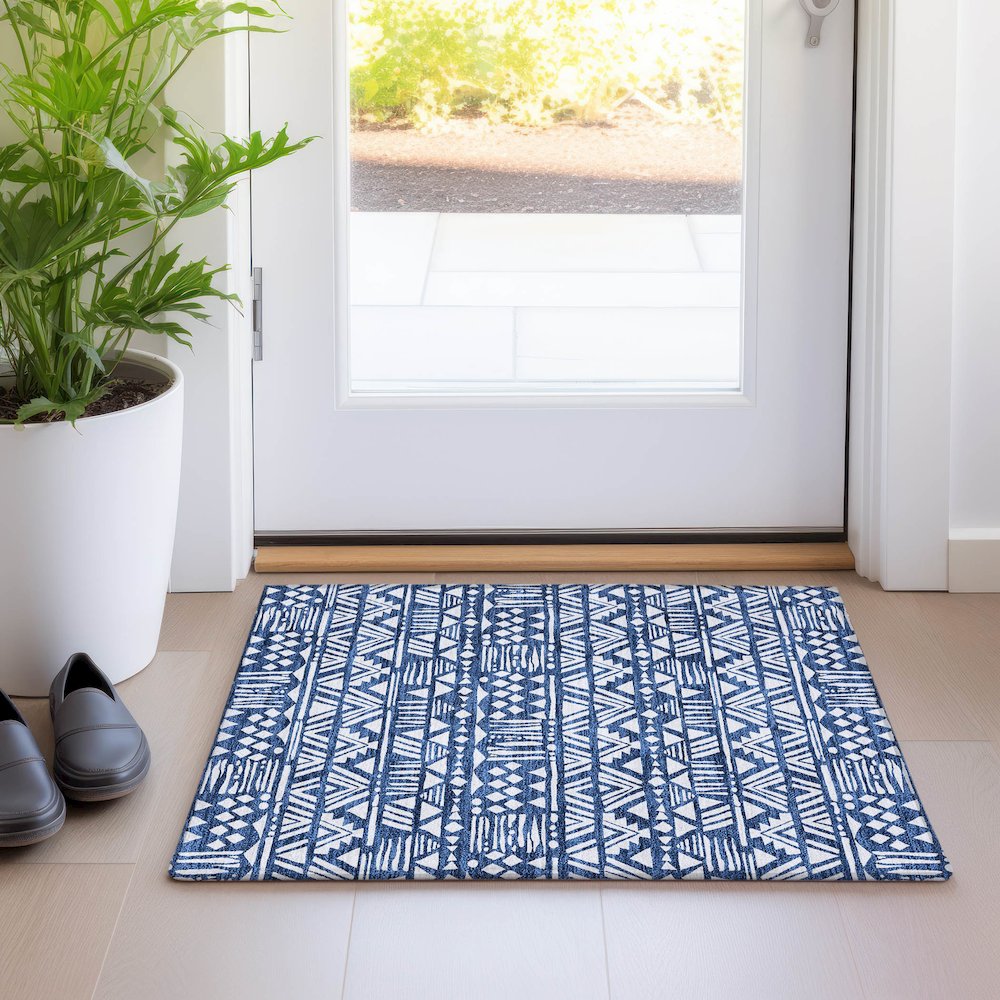 Premium Machine Washable Mayfield AMF907 Navy 1'8" x 2'6" Rug. Picture 5