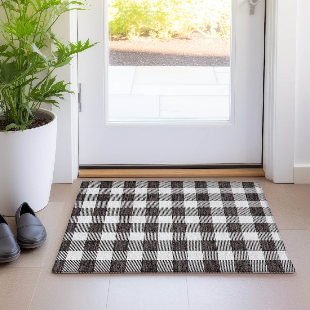 Premium Machine Washable Mayfield AMF923 Black 1'8" x 2'6" Rug. Picture 5