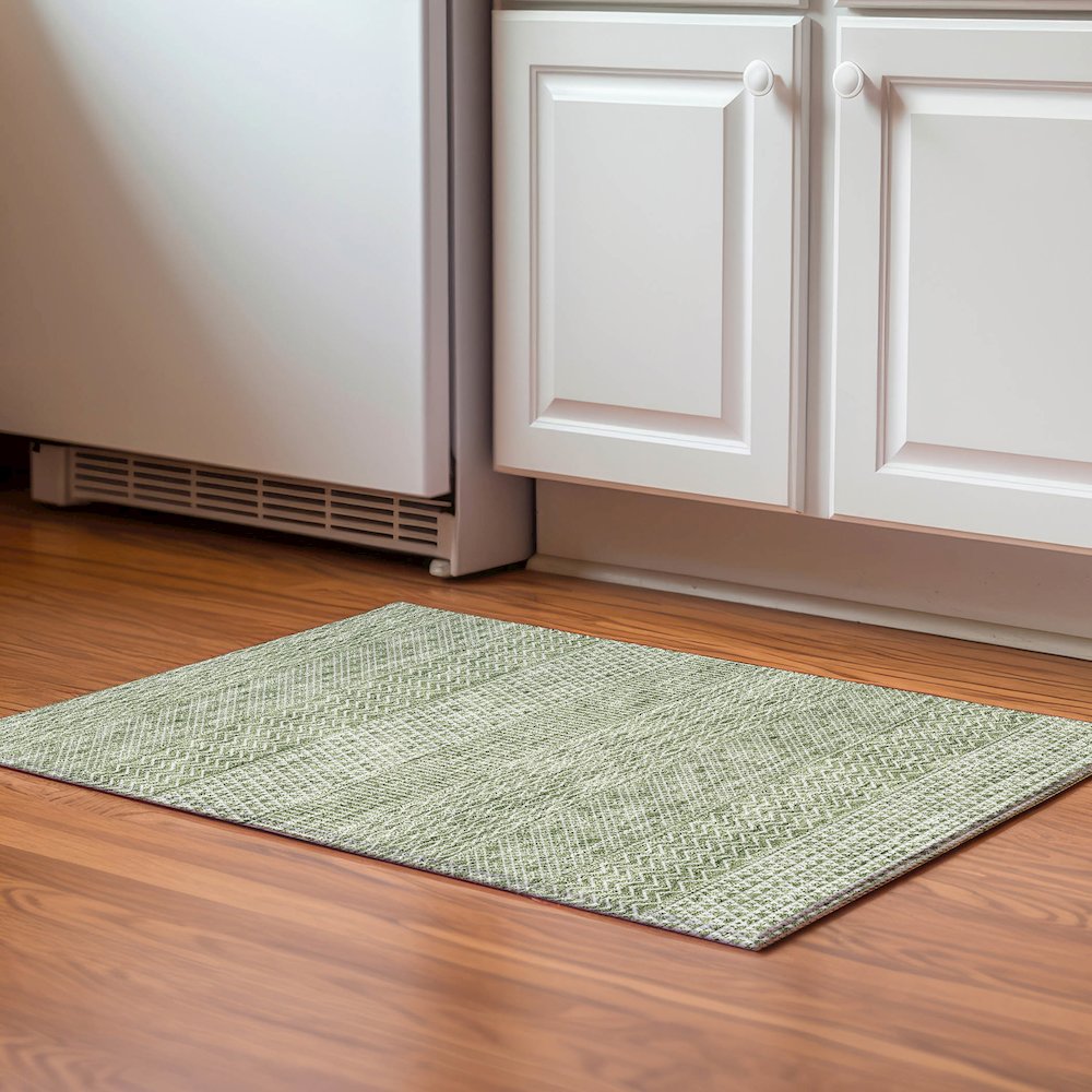 Premium Machine Washable Mayfield AMF939 Green 1'8" x 2'6" Rug. Picture 5