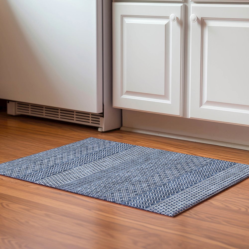 Premium Machine Washable Mayfield AMF939 Navy 1'8" x 2'6" Rug. Picture 5